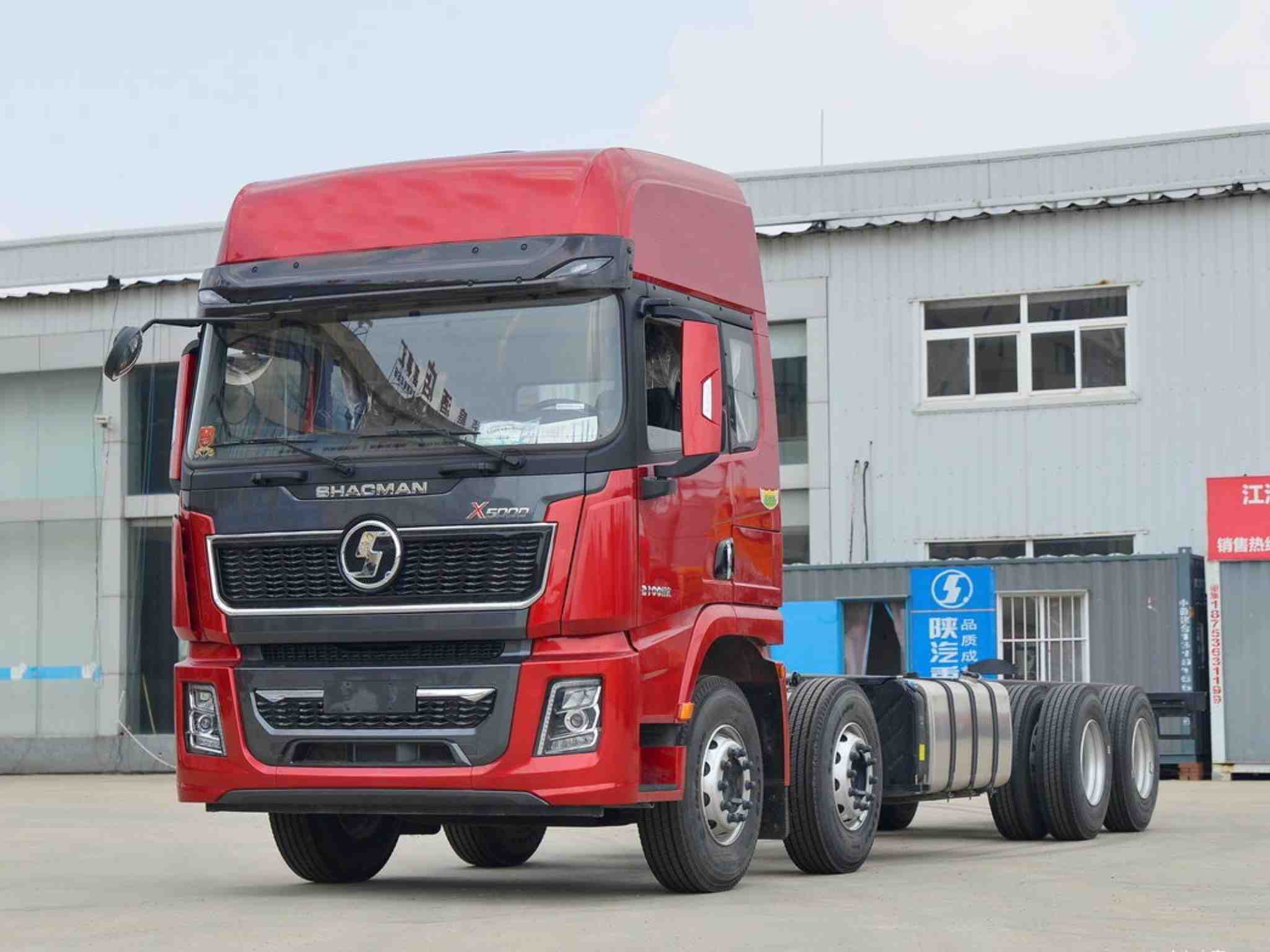 ngoai-that-xe-tai-shacman-4-chan-x5000-340-HP