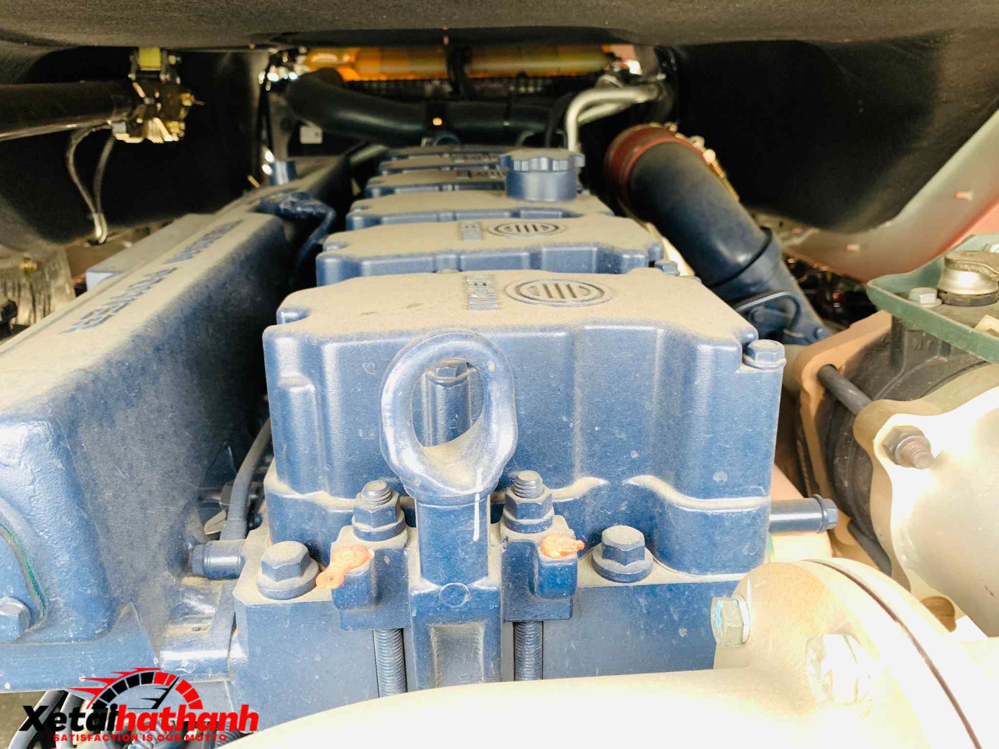 động cơ đầu kéo shacman x5000 400 hp